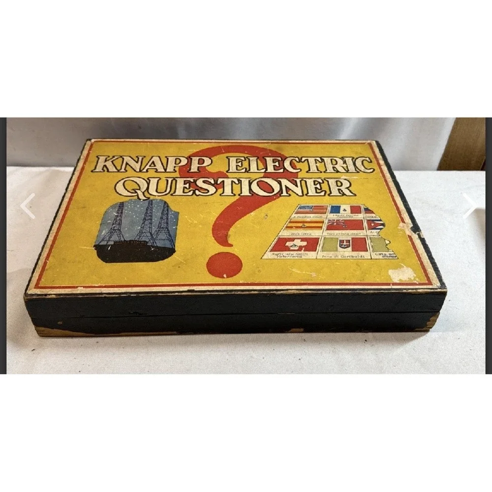 Vintage Knapp Electric Questioner Game  w/ Catalogs‎